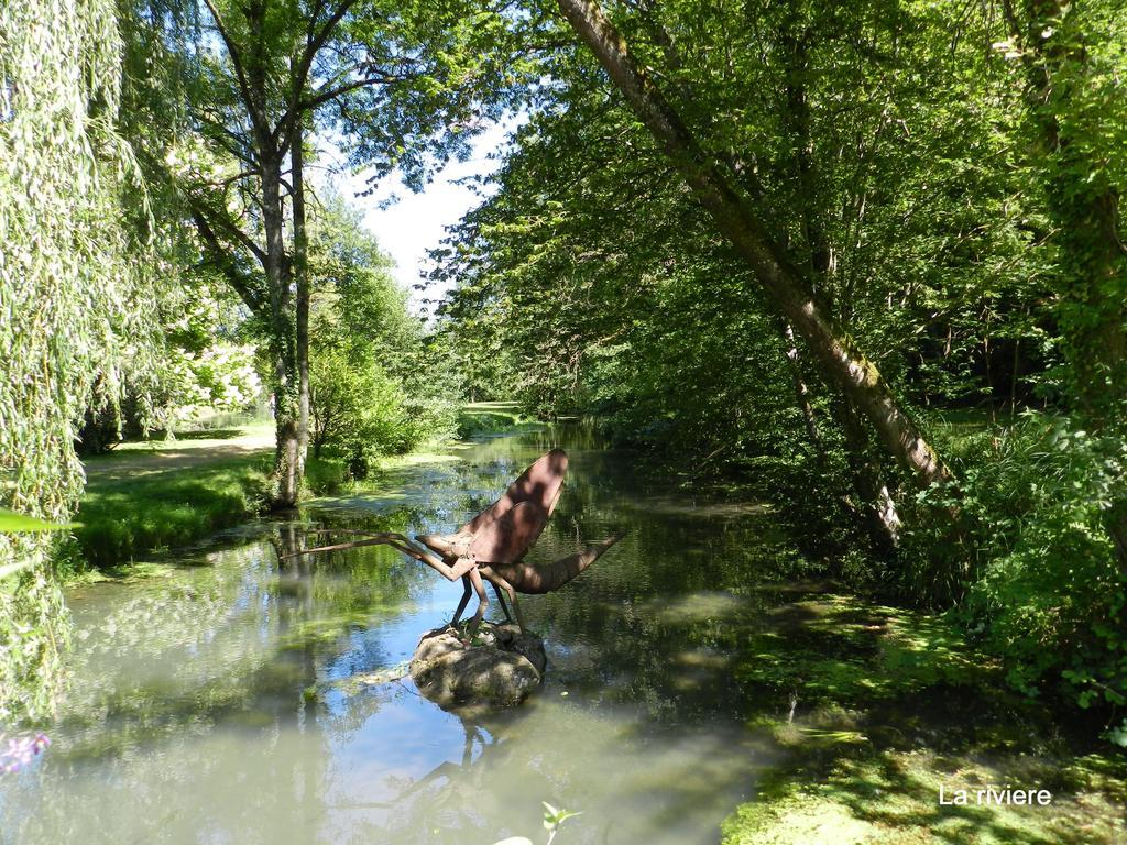 B&B Le Danica Dordives ภายนอก รูปภาพ
